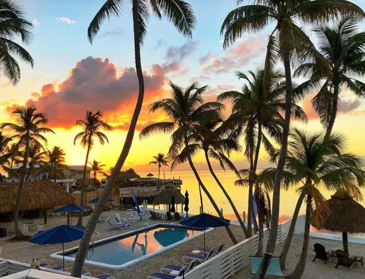 Drop Anchor Resort & Marina Islamorada Exterior foto